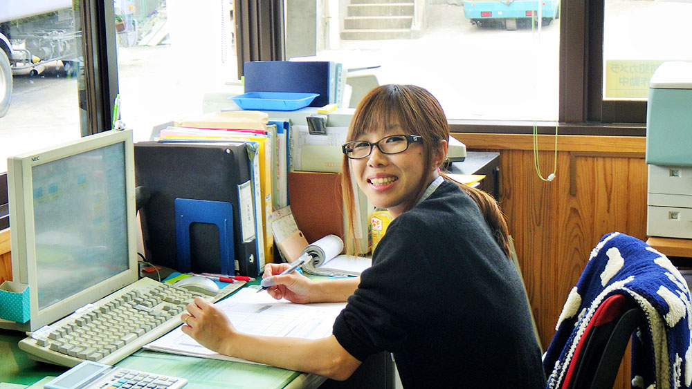 入社3年目 H 事務所勤務(20代後半)